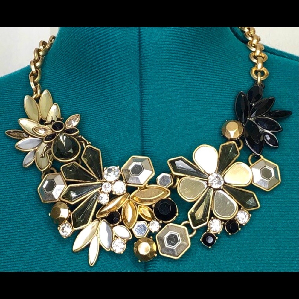 Banana Republic Necklace